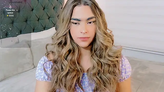 Snapshot of Scarlethvhonparker chatting on 10-08-25, 02:09 Scarlethvhonparker online show from 10-08-25, 02:09