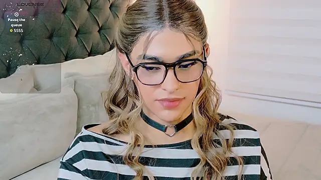 Scarlethvhonparker online show from 02-15-26, 02:41