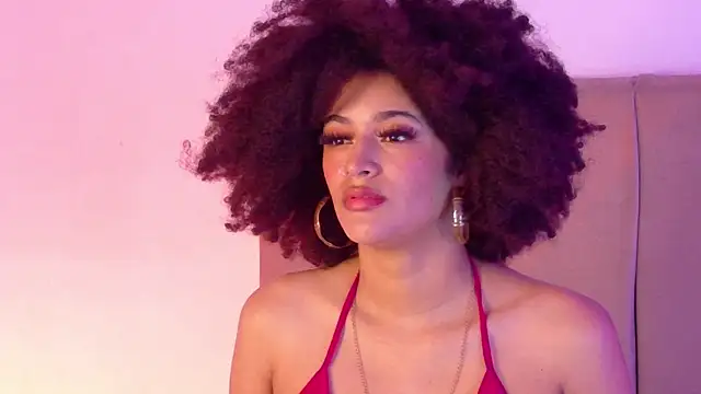 Snapshot of Kailanni chatting on 07-17-26, 02:13 Kailanni online show from 07-17-26, 02:13