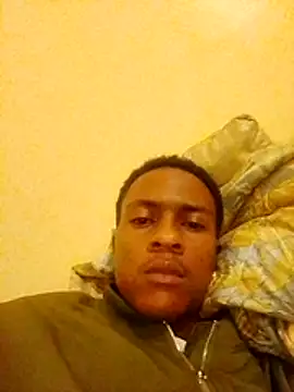 Snapshot of zitolo chatting on 07-03-26, 11:55 zitolo online show from 07-03-26, 11:55