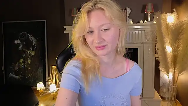 Snapshot of So_sofia chatting on 06-11-26, 11:25 So sofia online show from 06-11-26, 11:25