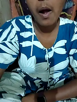 Snapshot of SRIDEVITELUGU19 chatting on 07-20-26, 04:20 SRIDEVITELUGU19 online show from 07-20-26, 04:20
