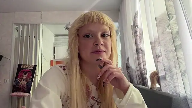 FreedaDeloach online show from 06-24-26, 01:10