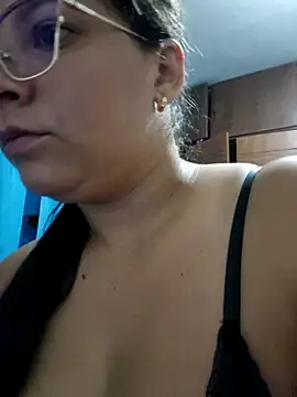 Dina Phone online show from 06-13-26, 06:22
