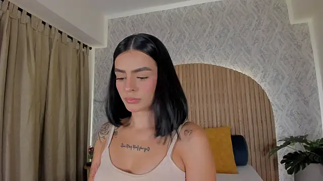 Victoria Blake  online show from 07-19-26, 02:48