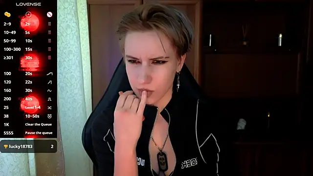 Snapshot of _Shadow_devil__ chatting on 06-14-26, 02:41 Shadow devil online show from 06-14-26, 02:41