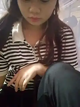 -Hezy- online show from 06-14-26, 04:36
