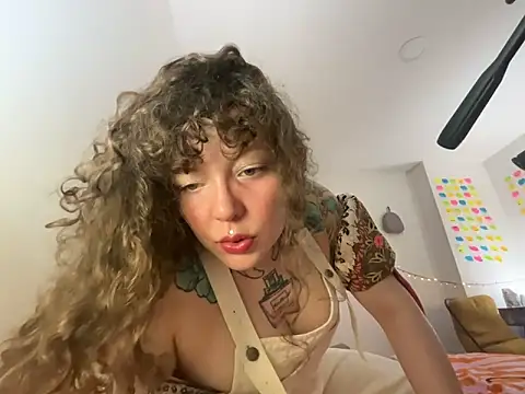 antonellastonnn online show from 06-14-26, 08:11