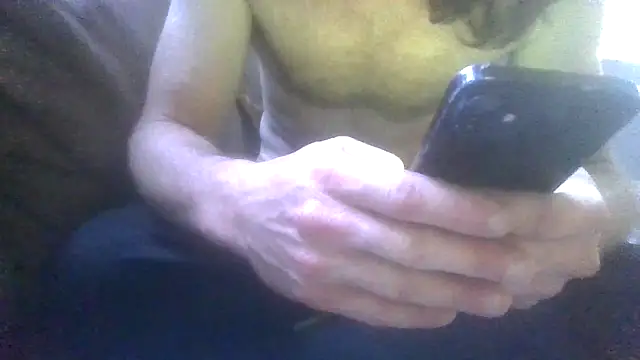 Snapshot of edgmstr chatting on 06-15-26, 05:59 edgmstr online show from 06-15-26, 05:59