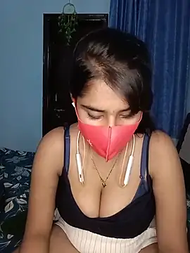 ShanayaRoseXO online show from 06-15-26, 03:03