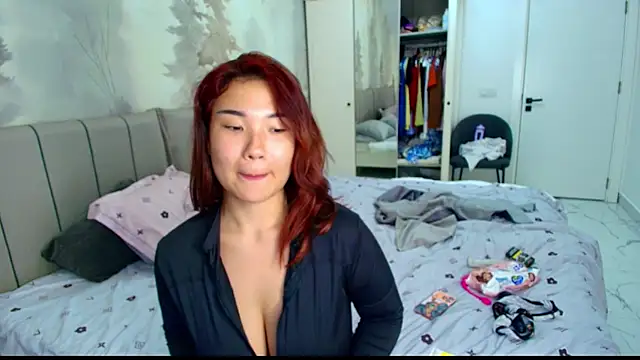 Snapshot of AsianLumi chatting on 07-05-26, 06:15 AsianLumi online show from 07-05-26, 06:15