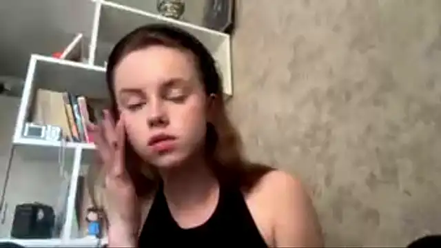 Mollybeans online show from 06-23-26, 12:14