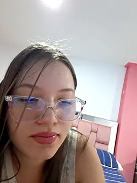 Snapshot of zoe_gm chatting on 06-13-26, 11:57 zoe gm online show from 06-13-26, 11:57
