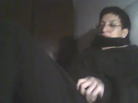 Snapshot of Banssshi chatting on 06-16-26, 02:14 Banssshi online show from 06-16-26, 02:14