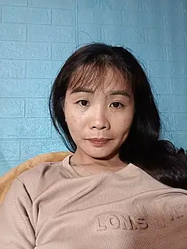 NaneyCen online show from 06-14-26, 02:19
