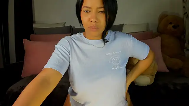 NicolePasqualott online show from 01-12-25, 02:24