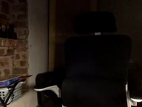 boyasiannnn online show from 07-18-26, 02:54