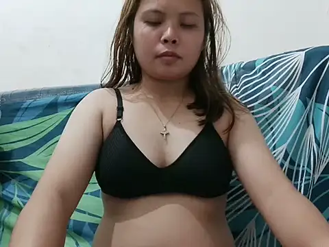 Snapshot of peachy_dreams66 chatting on 07-21-26, 12:07 peachy dreams66 online show from 07-21-26, 12:07