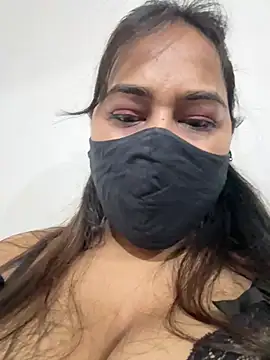 vaani tyagi online show from 07-21-26, 03:03