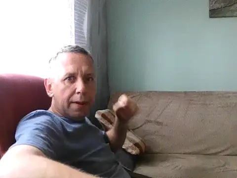 RafalekRozmarynowski81 online show from 06-14-26, 12:29