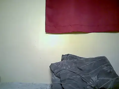 Snapshot of X_melanine chatting on 06-25-26, 01:27 X melanine online show from 06-25-26, 01:27