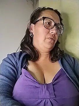  Saraqueen-- online show from 07-12-26, 02:13