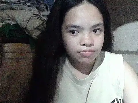 Snapshot of pretty_gia chatting on 06-17-26, 10:06 pretty gia online show from 06-17-26, 10:06