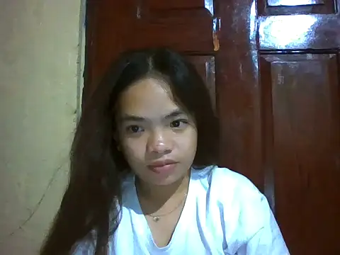 Snapshot of pretty_gia chatting on 07-19-26, 03:27 pretty gia online show from 07-19-26, 03:27