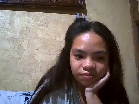 Snapshot of pretty_gia chatting on 07-26-26, 04:03 pretty gia online show from 07-26-26, 04:03
