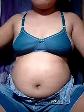 Snapshot of HotPussyPinay chatting on 07-12-26, 11:01 HotPussyPinay online show from 07-12-26, 11:01