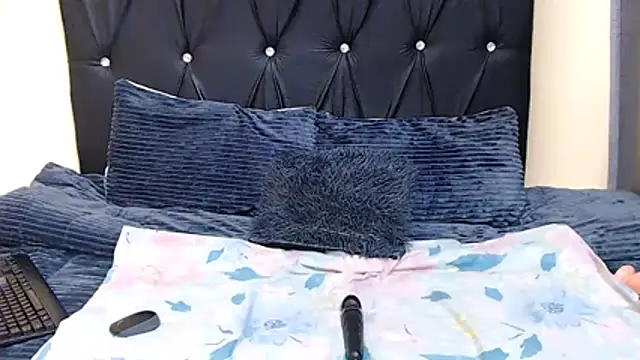Lilbaby lee22 online show from 07-21-26, 02:30