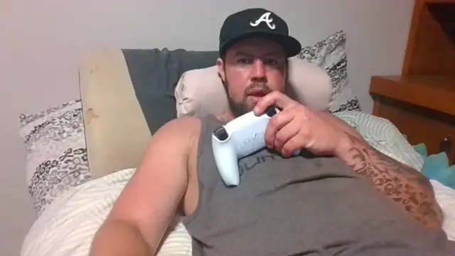 Snapshot of SexyCanadianMan chatting on 06-15-26, 07:49 SexyCanadianMan online show from 06-15-26, 07:49