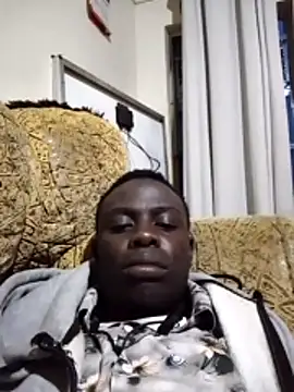 Snapshot of mwanzighe chatting on 06-17-26, 05:36 mwanzighe online show from 06-17-26, 05:36