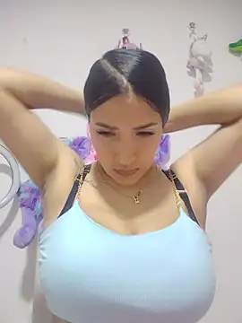 Snapshot of sofia_milky chatting on 07-02-26, 04:51 sofia milky online show from 07-02-26, 04:51