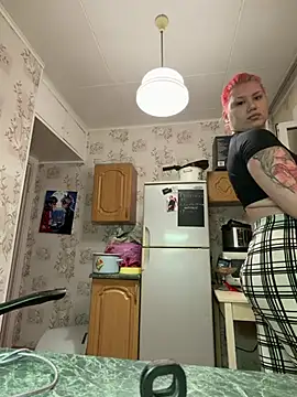 FoxyLia online show from 06-16-26, 07:49