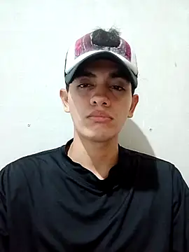 Flaquitovip online show from 06-17-26, 05:32