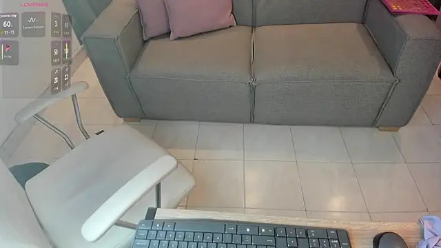 Nayla Luxe online show from 07-08-26, 12:09