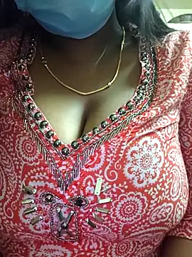 Snapshot of prethutamil chatting on 06-29-26, 05:35 prethutamil online show from 06-29-26, 05:35