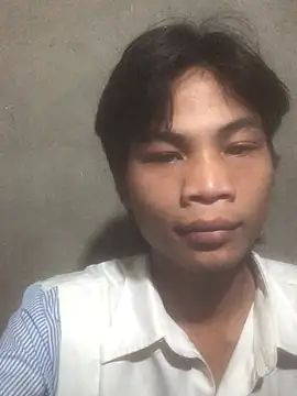 Snapshot of Liam-Ng chatting on 06-16-26, 02:19 Liam-Ng online show from 06-16-26, 02:19