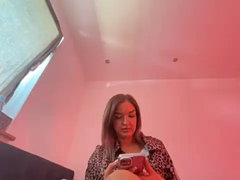 elina amara  online show from 06-16-26, 03:14