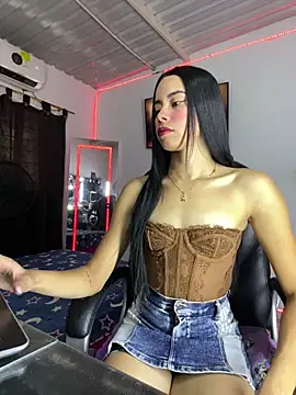 Lesly Cute  online show from 06-20-26, 06:00