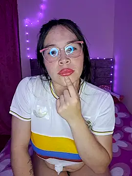 Snapshot of Cindy_kathe chatting on 07-04-26, 05:02 Cindy kathe online show from 07-04-26, 05:02