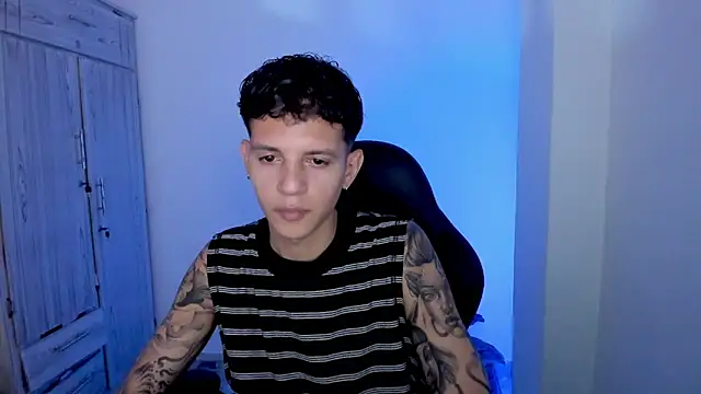 tylerrnova online show from 06-30-26, 04:02