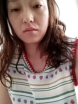 chunhui033 online show from 07-25-26, 10:29