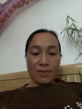 Loly hana online show from 06-19-26, 03:22