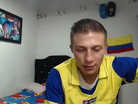 Stiiveen777 online show from 07-04-26, 11:44