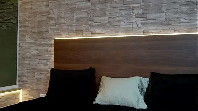 Snapshot of julieta_dream chatting on 07-01-26, 12:51 julieta dream online show from 07-01-26, 12:51