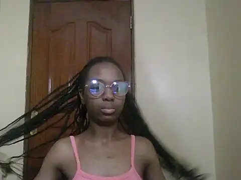 Snapshot of Sexxy_liizy chatting on 06-21-26, 01:03 Sexxy liizy online show from 06-21-26, 01:03