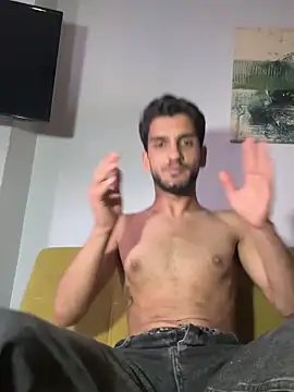 evanslatee online show from 06-18-26, 06:02