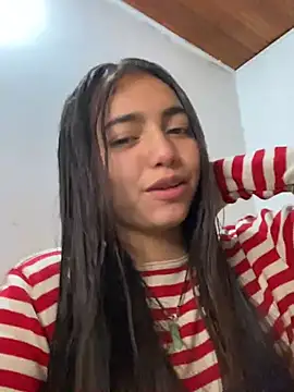 Snapshot of Julia_valentina chatting on 07-05-26, 01:23 Julia valentina online show from 07-05-26, 01:23